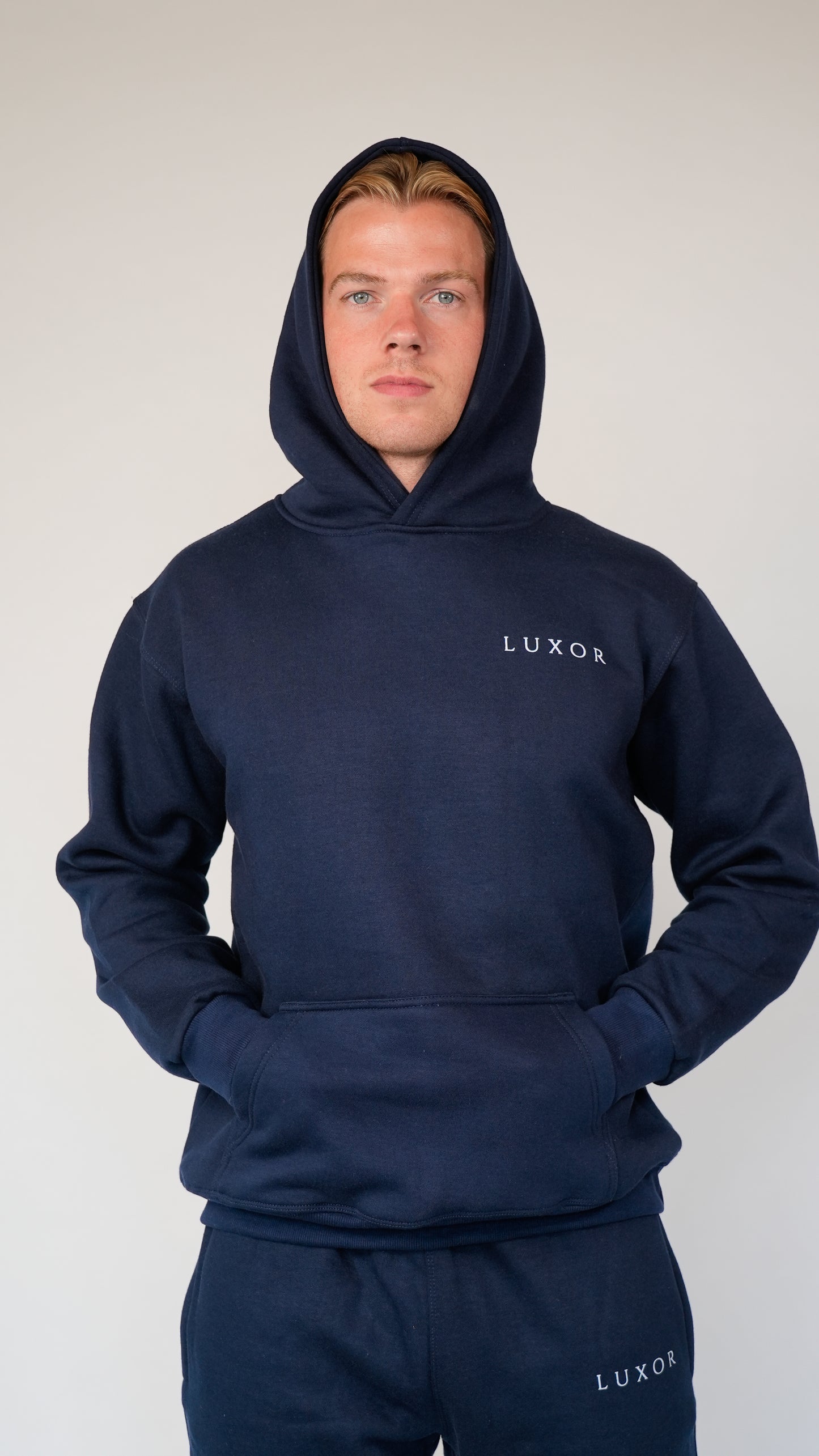 MIDDERNACHT MARINEBLAUW